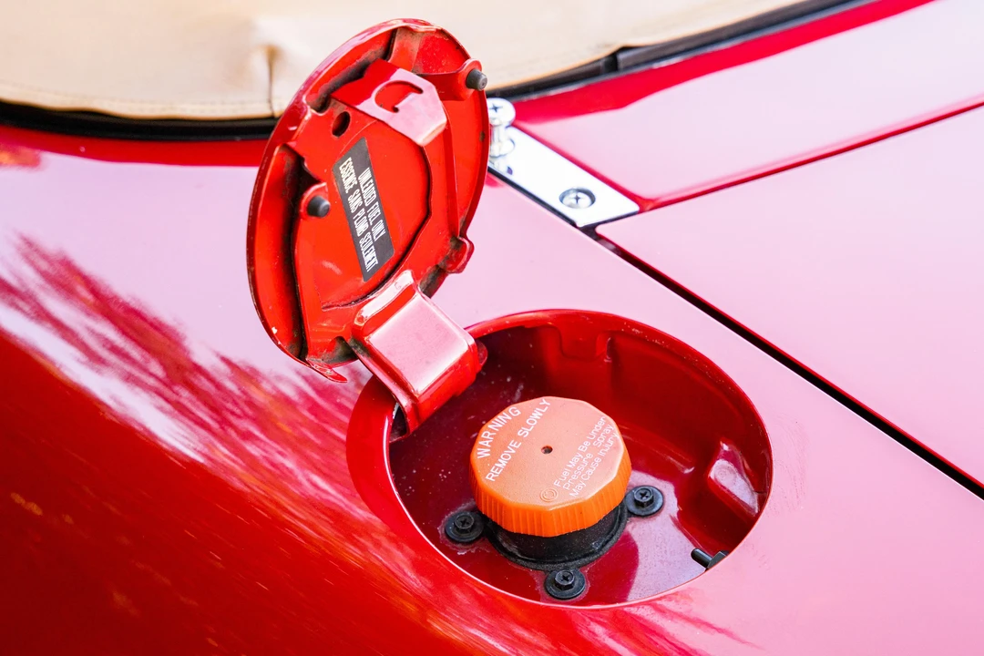 1994 Mazda NA MX-5 Miata - Image 23 of 31