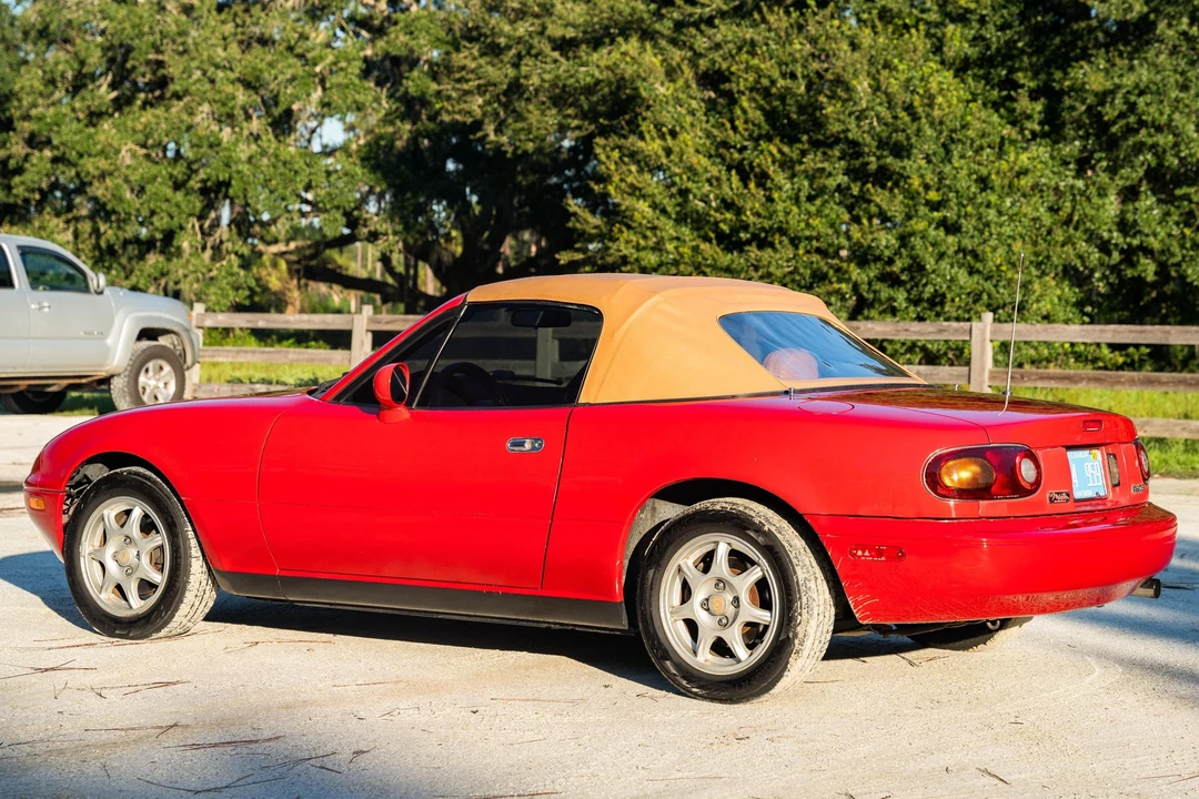 1994 Mazda NA MX-5 Miata - Image 4 of 31