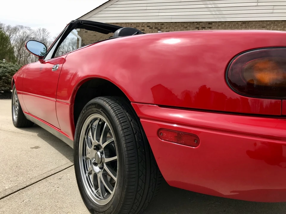 1994 Mazda NA MX-5 Miata - Image 28 of 31