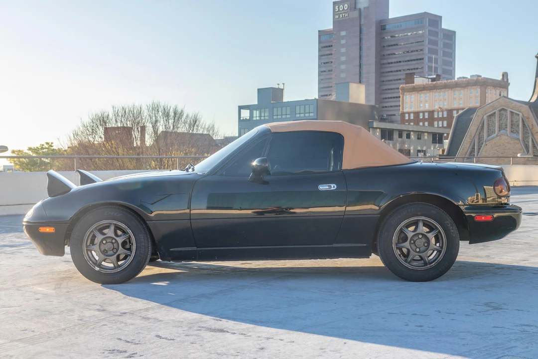 1994 Mazda NA MX-5 Miata - Image 12 of 31