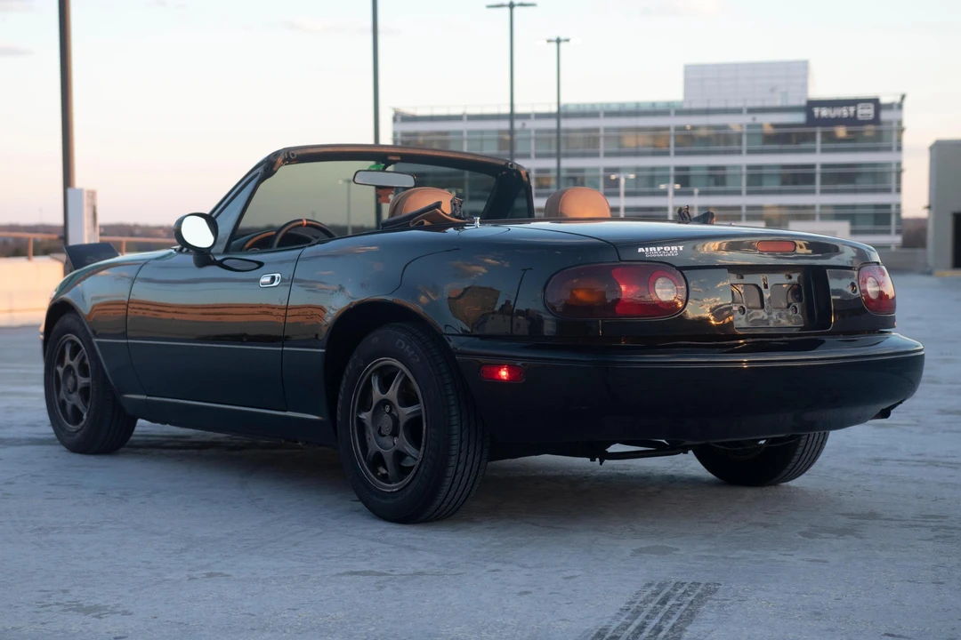 1994 Mazda NA MX-5 Miata - Image 4 of 31