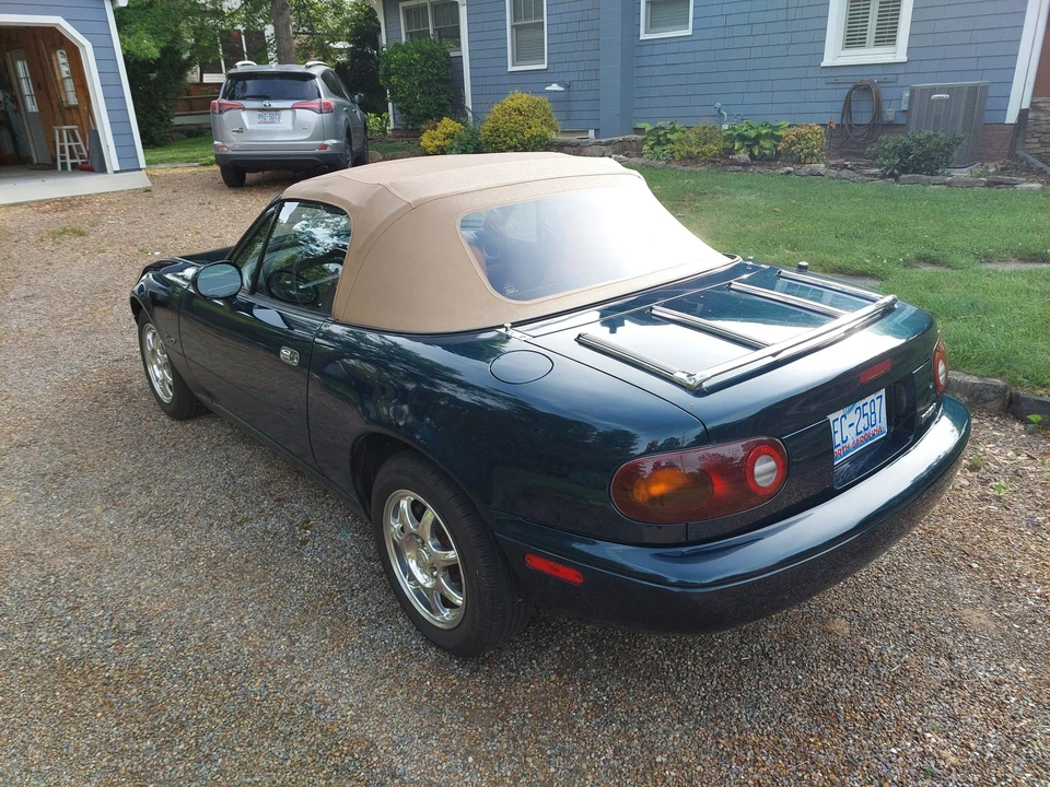 1994 Mazda NA MX-5 Miata - Image 4 of 31