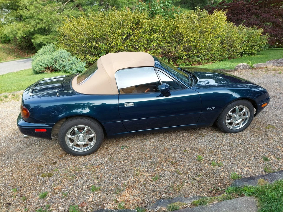 1994 Mazda NA MX-5 Miata - Image 8 of 31