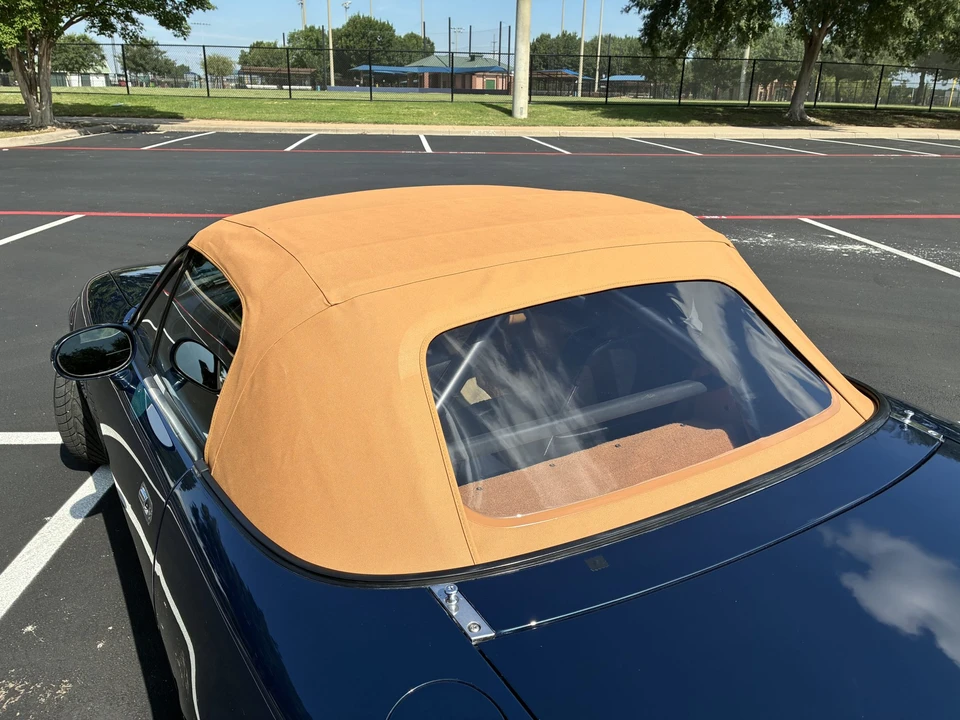 1994 Mazda NA MX-5 Miata - Image 27 of 31