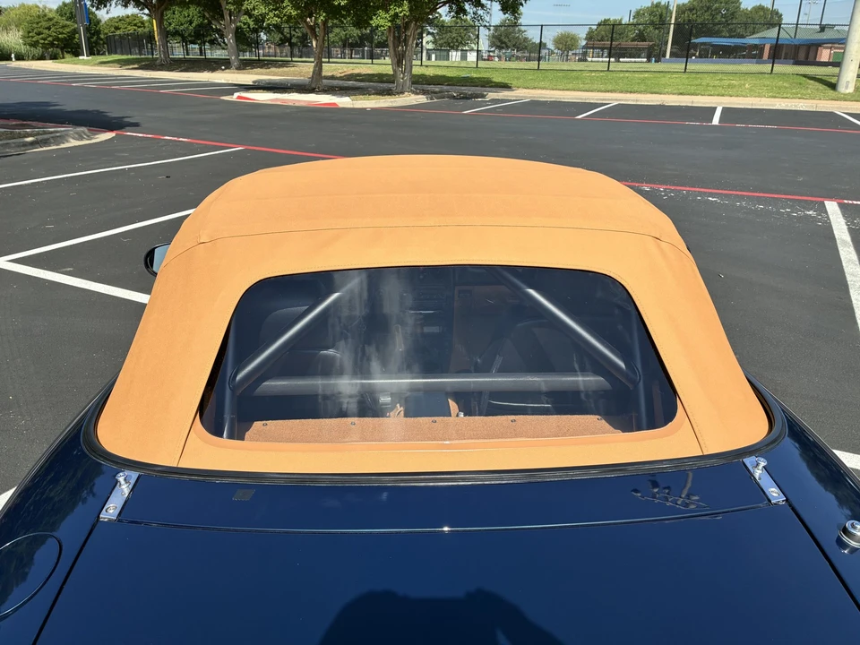 1994 Mazda NA MX-5 Miata - Image 28 of 31