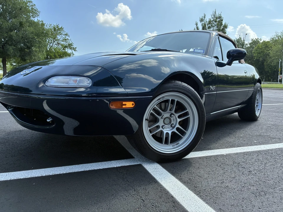 1994 Mazda NA MX-5 Miata - Image 3 of 31