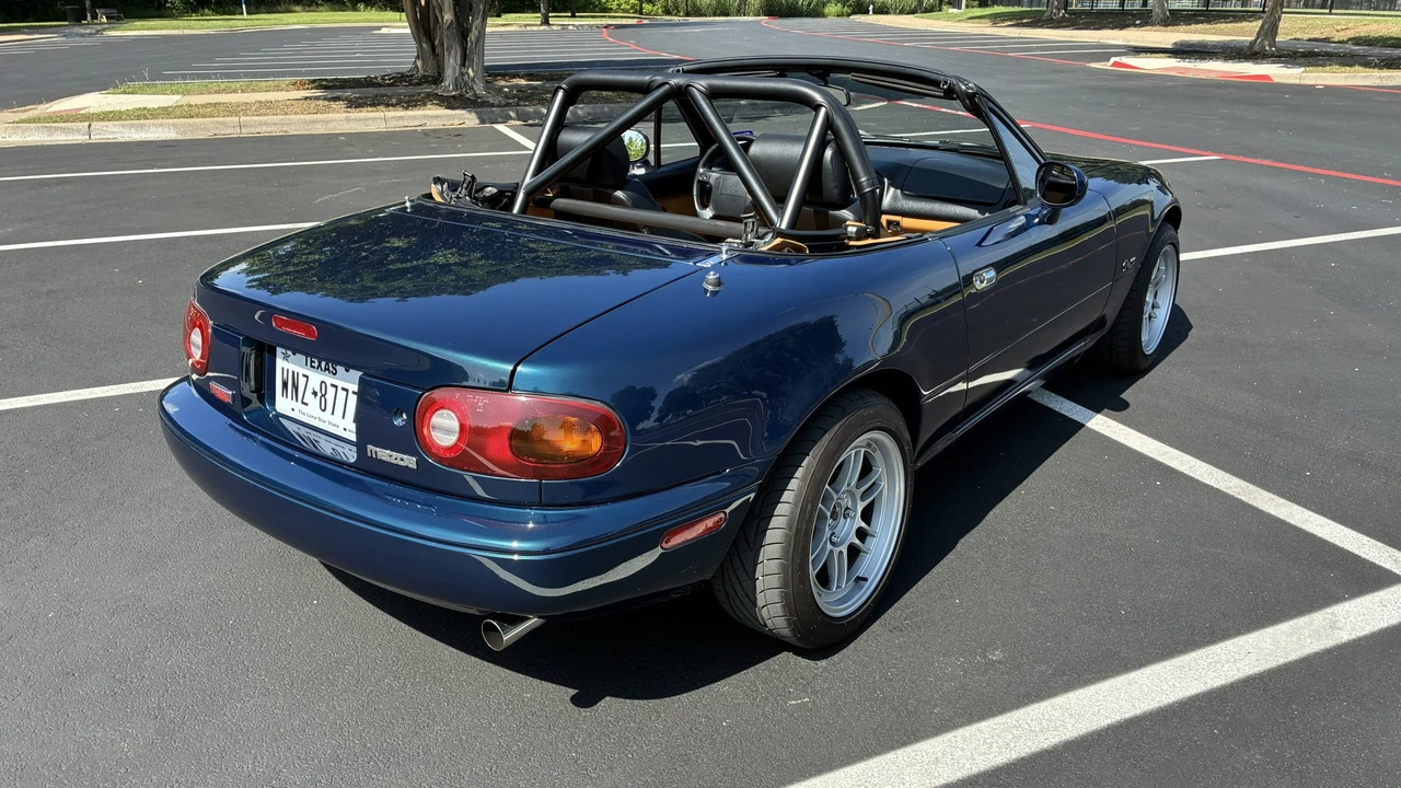 1994 Mazda NA MX-5 Miata - Image 12 of 31