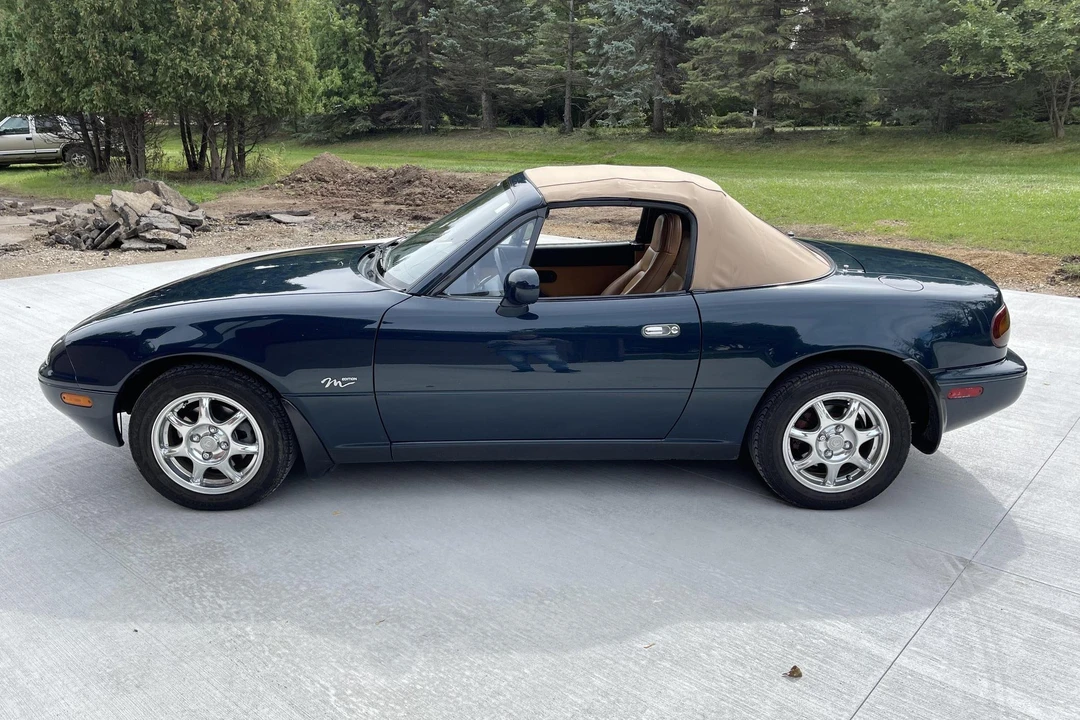 1994 Mazda NA MX-5 Miata - Image 3 of 31