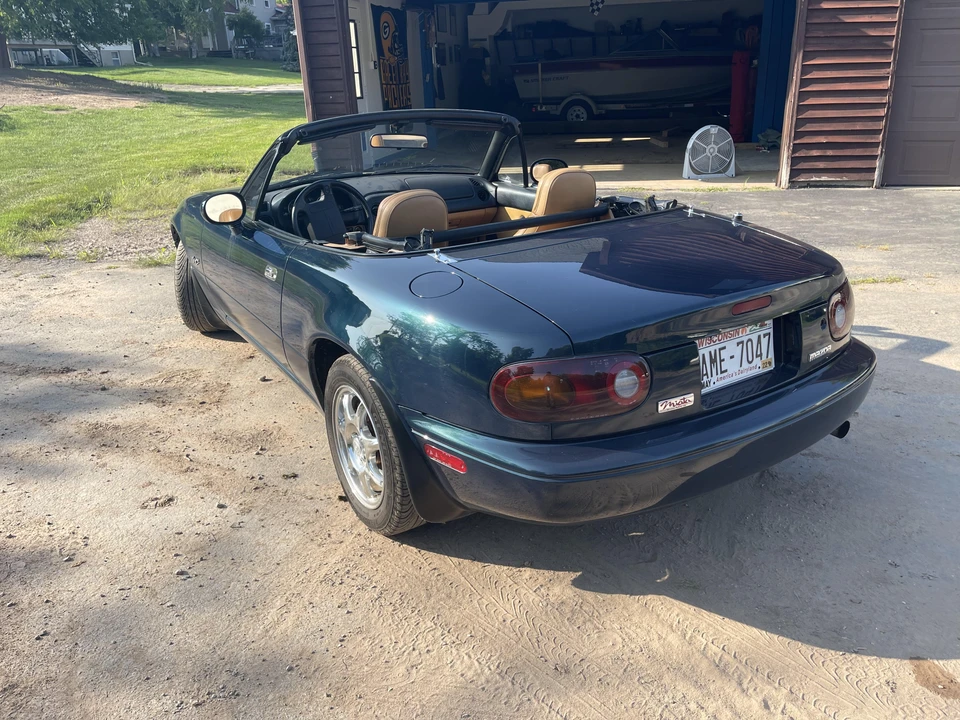 1994 Mazda NA MX-5 Miata - Image 11 of 31