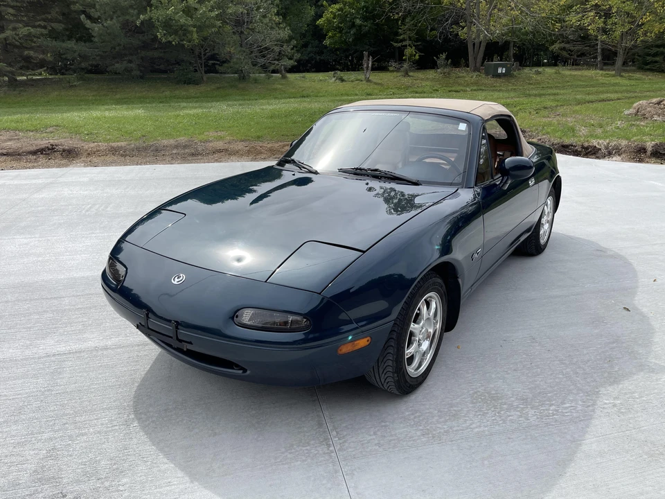 1994 Mazda NA MX-5 Miata - Image 16 of 31