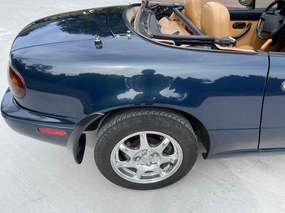 1994 Mazda NA MX-5 Miata - Image 21 of 31
