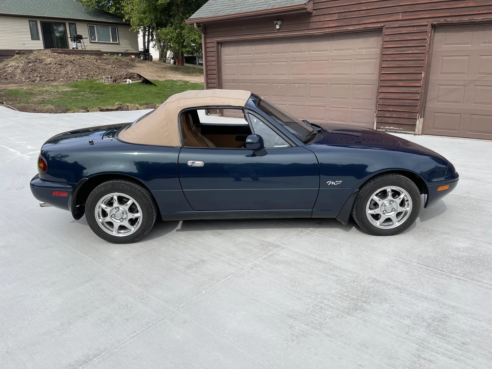 1994 Mazda NA MX-5 Miata - Image 20 of 31