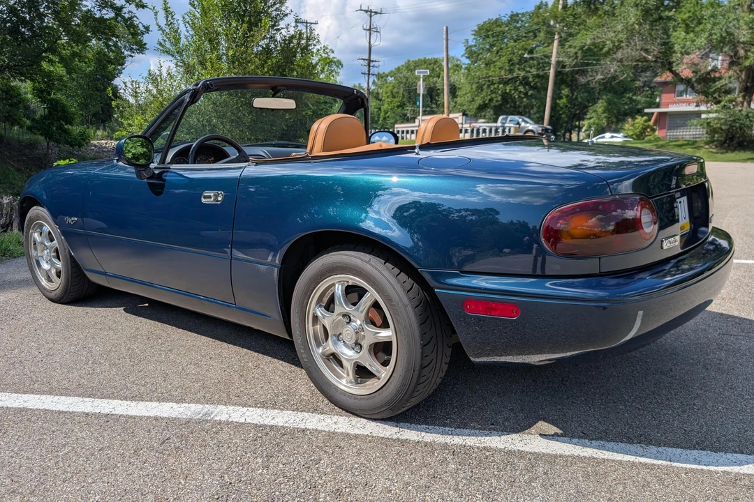 1994 Mazda NA MX-5 Miata - Image 4 of 31