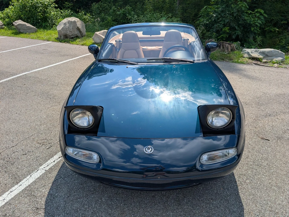 1994 Mazda NA MX-5 Miata - Image 28 of 31