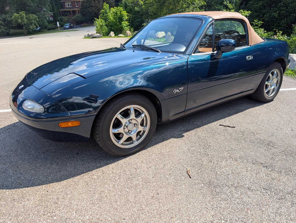 1994 Mazda NA MX-5 Miata - Image 16 of 31