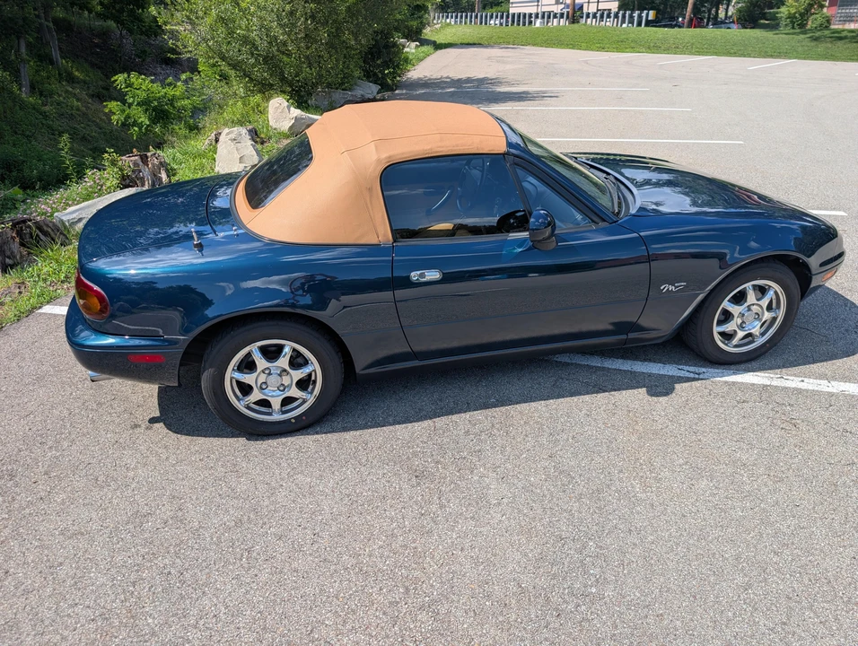 1994 Mazda NA MX-5 Miata - Image 20 of 31