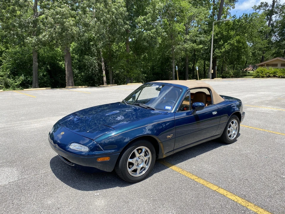 1994 Mazda NA MX-5 Miata - Image 19 of 31
