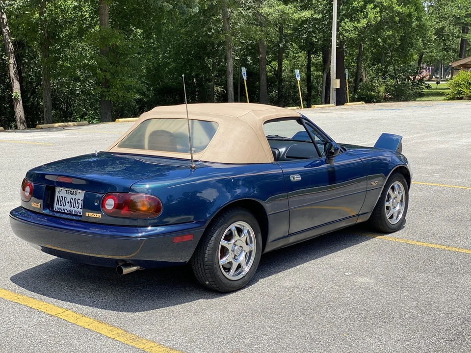 1994 Mazda NA MX-5 Miata - Image 12 of 31