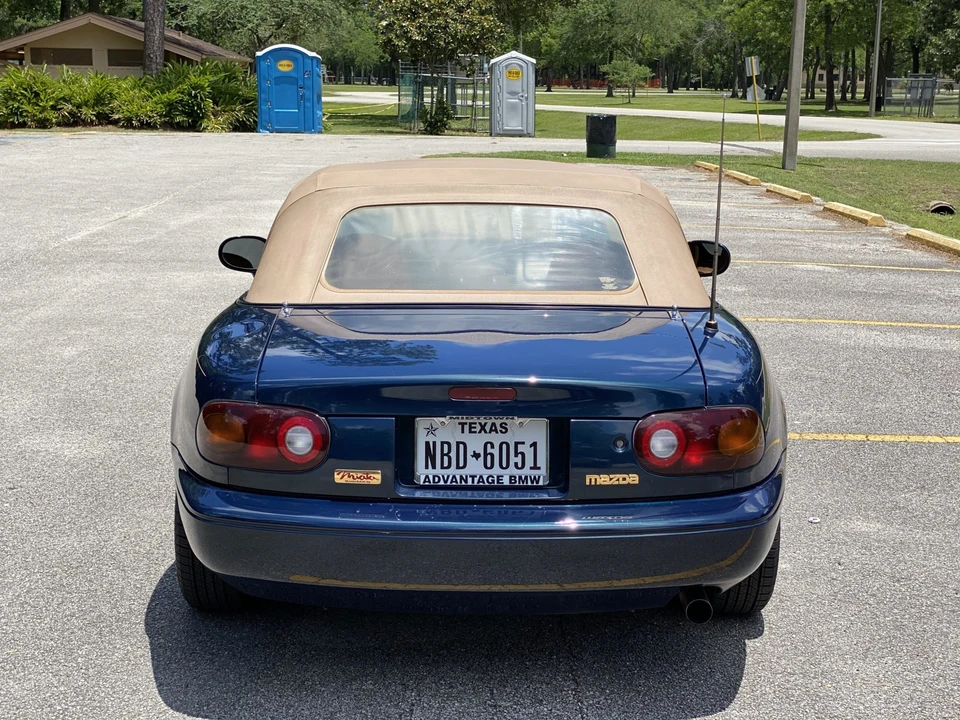 1994 Mazda NA MX-5 Miata - Image 13 of 31