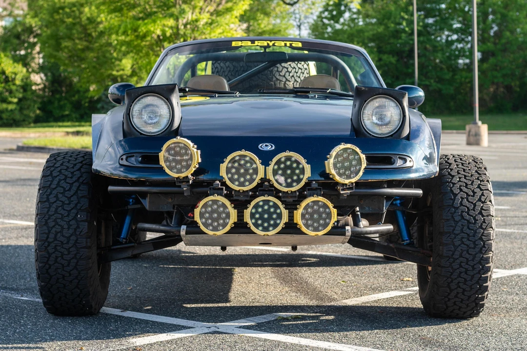 1994 Mazda NA MX-5 Miata - Image 2 of 31