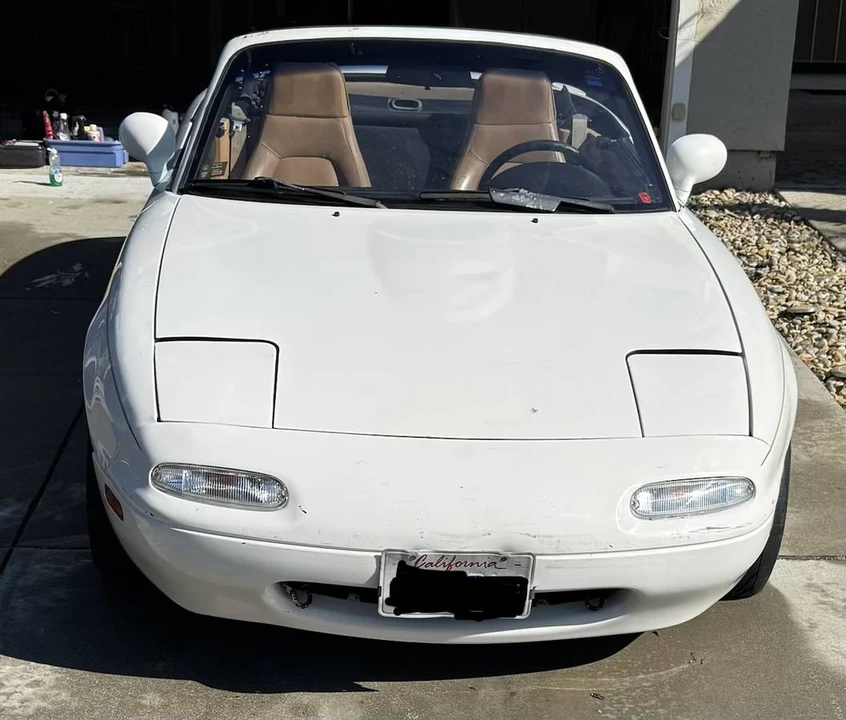 1994 Mazda NA MX-5 Miata - Image 4 of 10