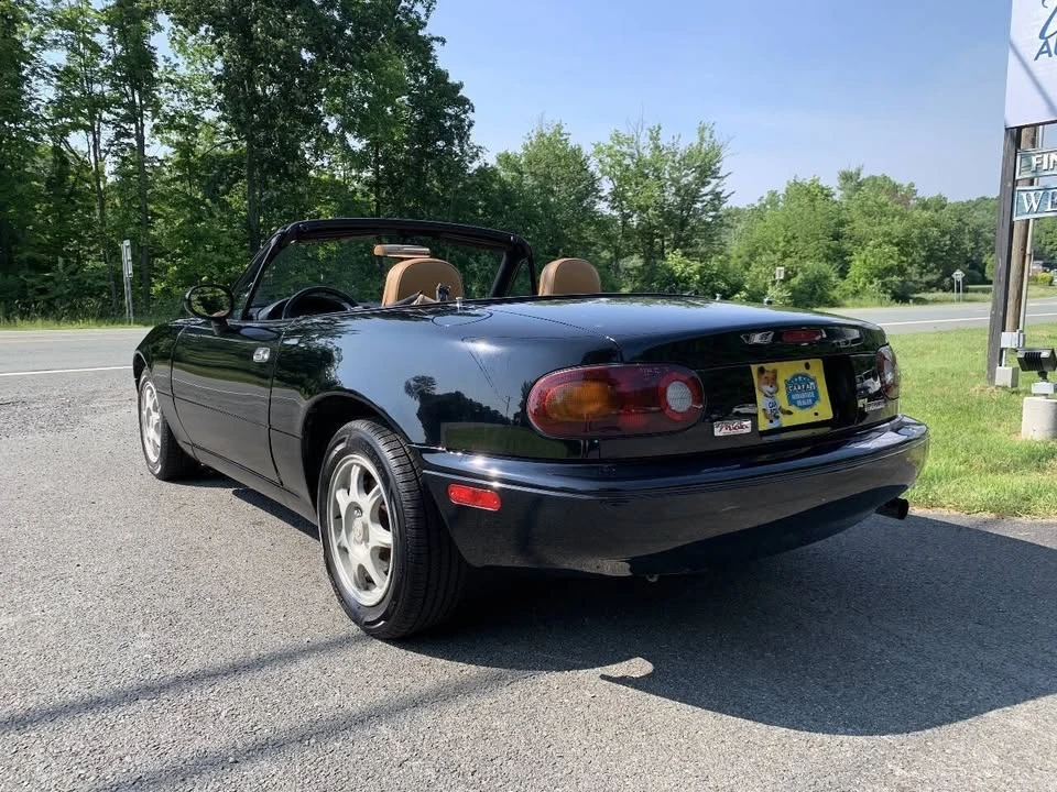 1994 Mazda NA MX-5 Miata - Image 11 of 18