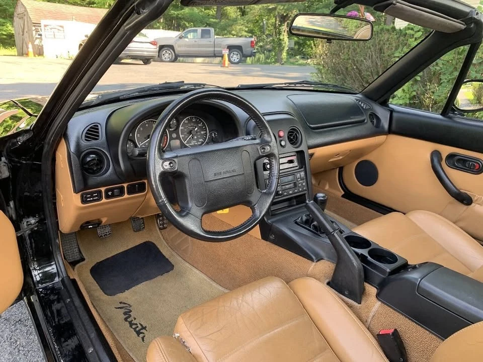 1994 Mazda NA MX-5 Miata - Image 18 of 20