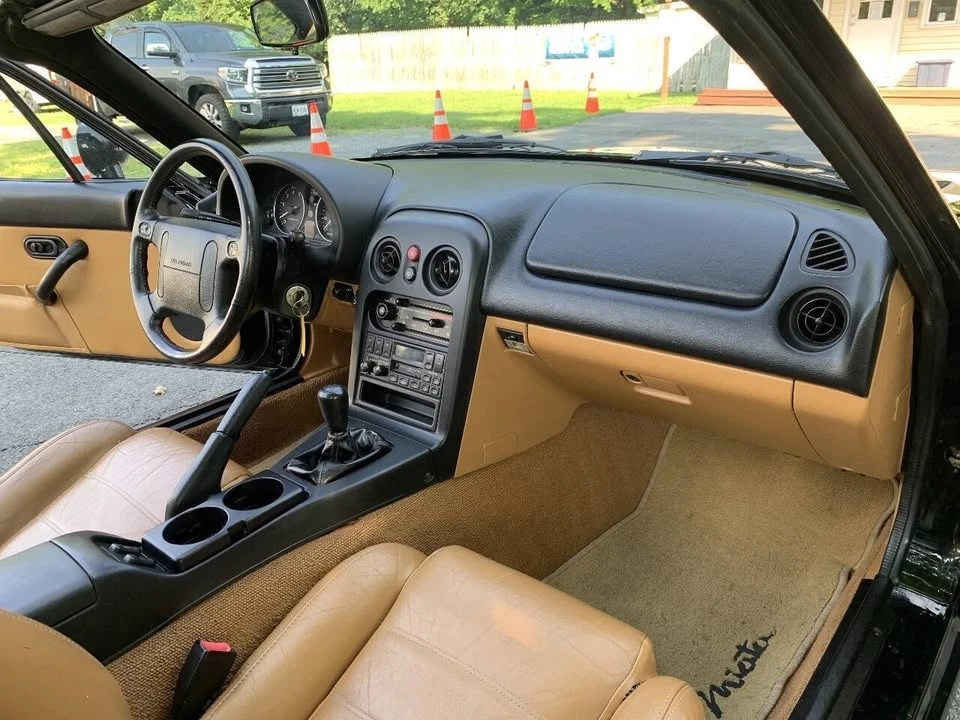 1994 Mazda NA MX-5 Miata - Image 20 of 20