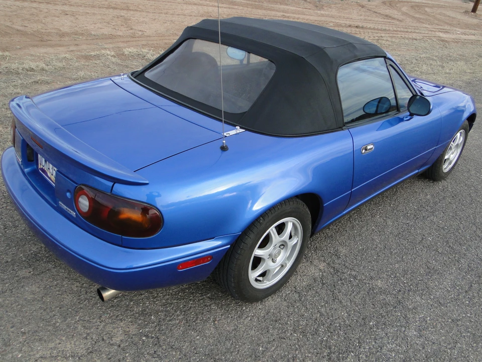 1994 Mazda NA MX-5 Miata - Image 2 of 31