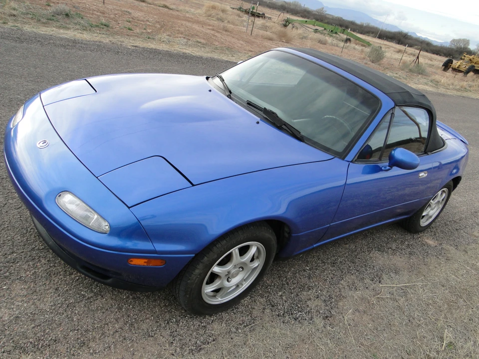 1994 Mazda NA MX-5 Miata - Image 5 of 31