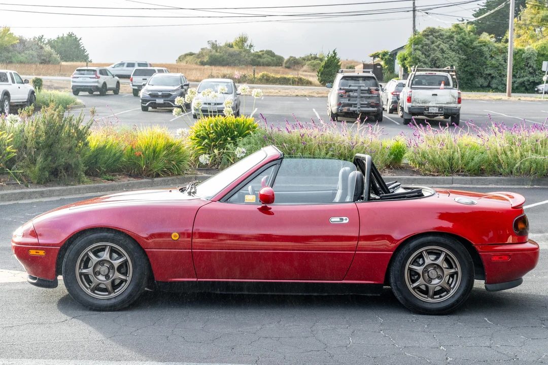 1994 Mazda NA MX-5 Miata - Image 6 of 31