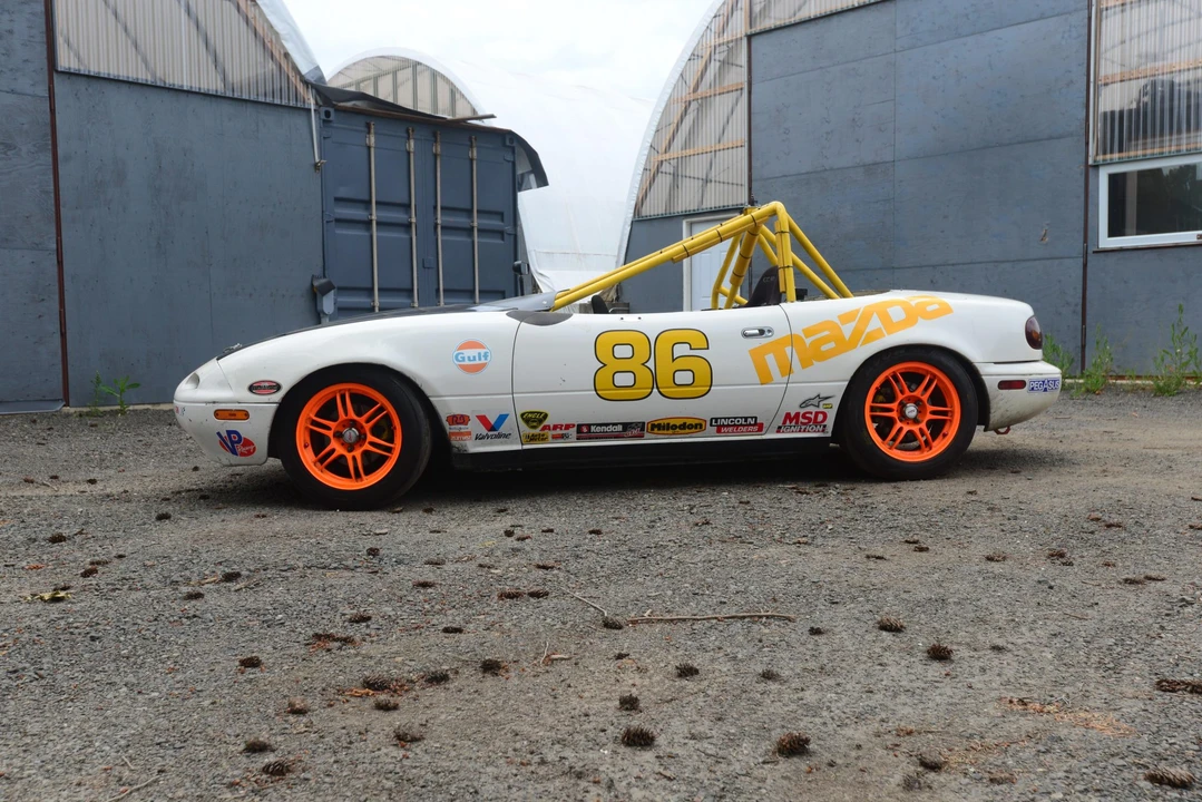 1994 Mazda NA MX-5 Miata - Image 3 of 31