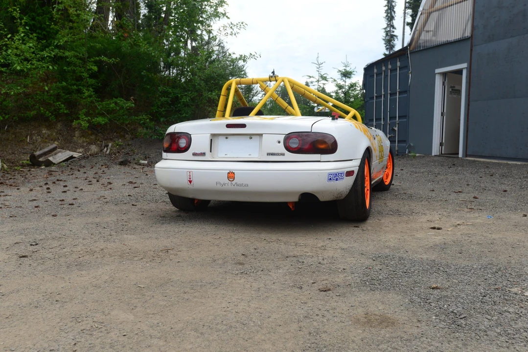 1994 Mazda NA MX-5 Miata - Image 6 of 31