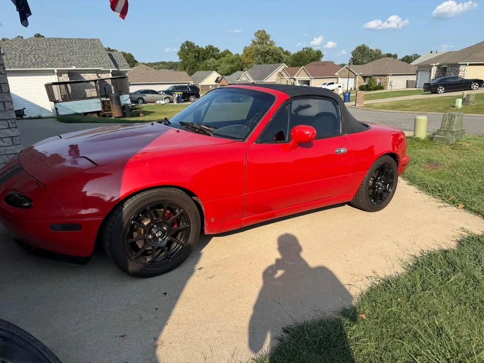 1994 Mazda NA MX-5 Miata - Image 5 of 8