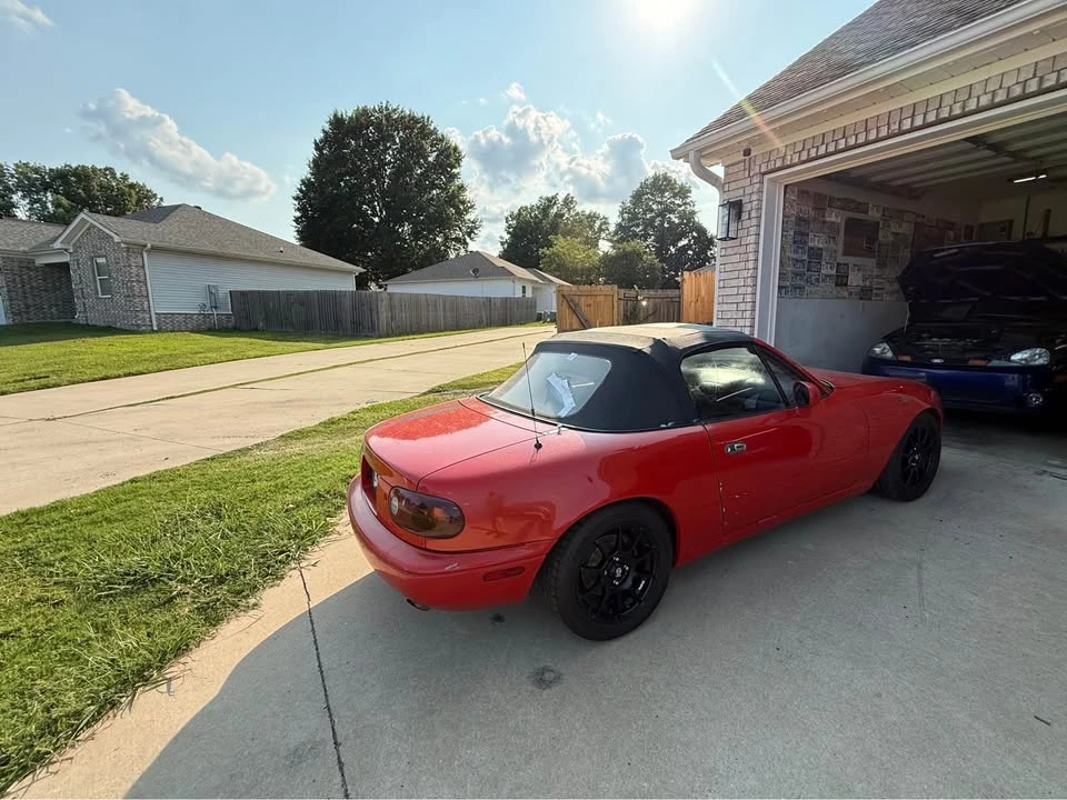 1994 Mazda NA MX-5 Miata - Image 4 of 8