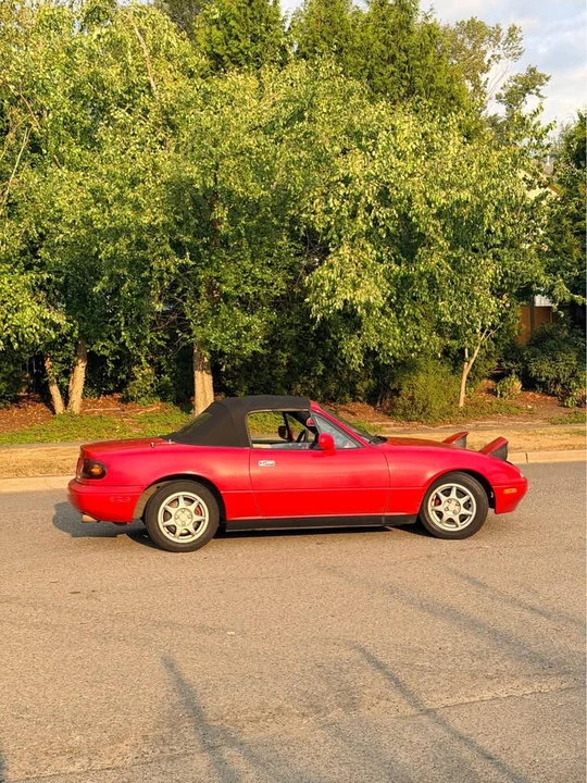 1994 Mazda NA MX-5 Miata - Image 11 of 20