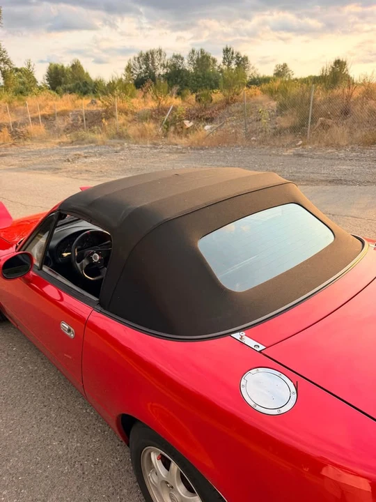 1994 Mazda NA MX-5 Miata - Image 19 of 20