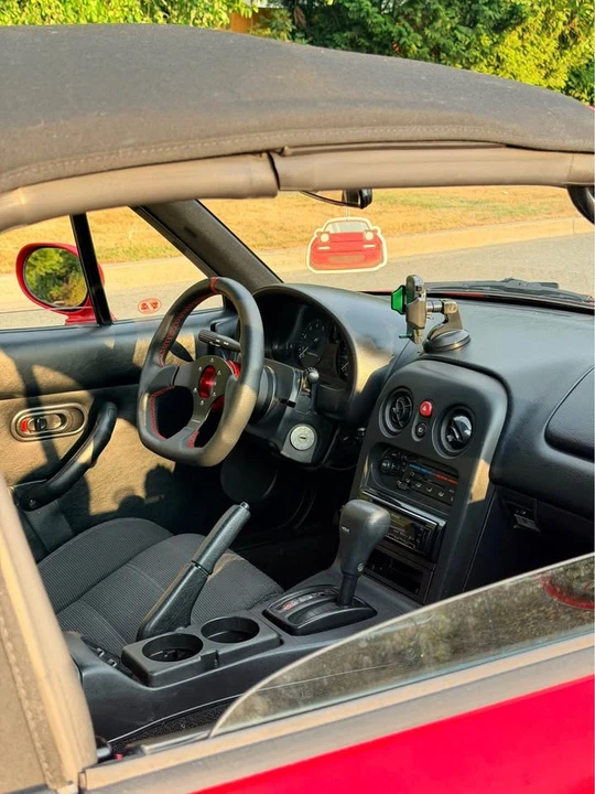 1994 Mazda NA MX-5 Miata - Image 17 of 20