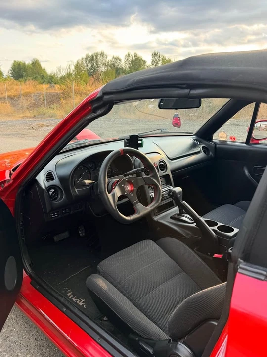 1994 Mazda NA MX-5 Miata - Image 7 of 20