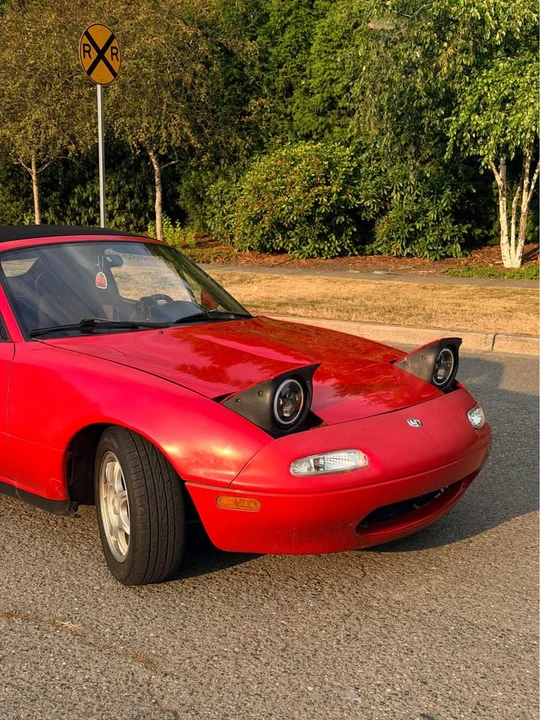 1994 Mazda NA MX-5 Miata - Image 13 of 20