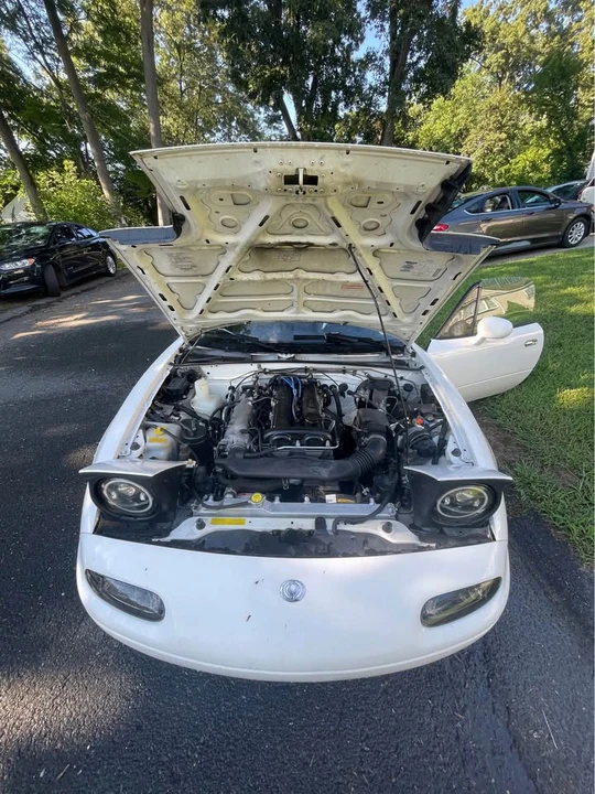 1994 Mazda NA MX-5 Miata - Image 12 of 18