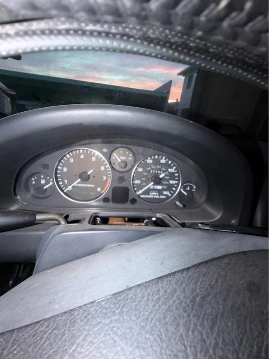 1994 Mazda NA MX-5 Miata - Image 8 of 12