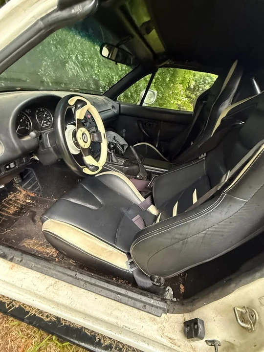 1994 Mazda NA MX-5 Miata - Image 2 of 10