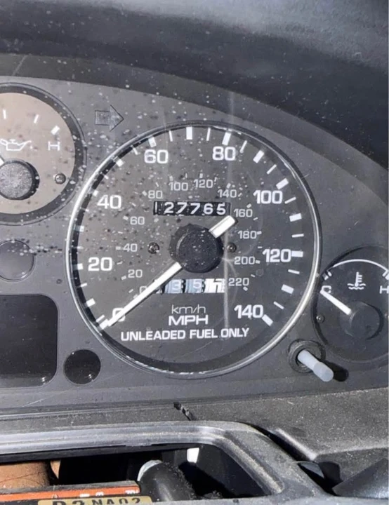 1994 Mazda NA MX-5 Miata - Image 9 of 12