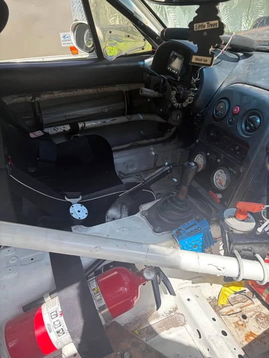 1994 Mazda NA MX-5 Miata - Image 11 of 11