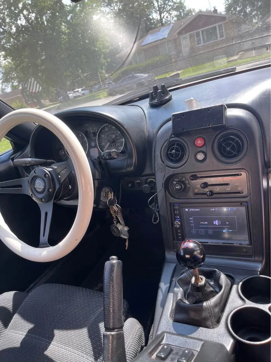 1994 Mazda NA MX-5 Miata - Image 9 of 20