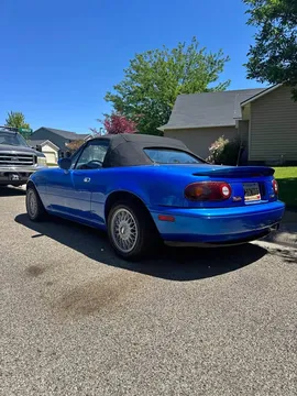 1994 Mazda MX-5 Sport Convertible 2D