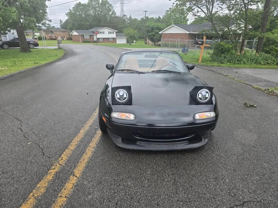 1994 Mazda NA MX-5 Miata - Image 4 of 13