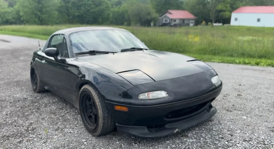 1994 Mazda NA MX-5 Miata - Image 5 of 13
