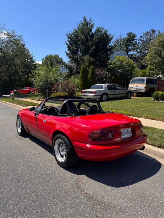 1994 Mazda NA MX-5 Miata - Image 2 of 16
